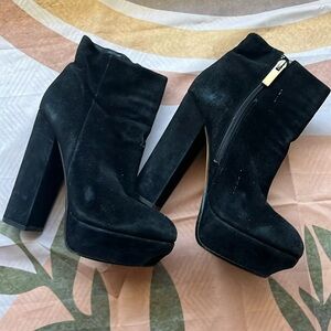 Dolce Vita Black Suede Platform Ankle Boots